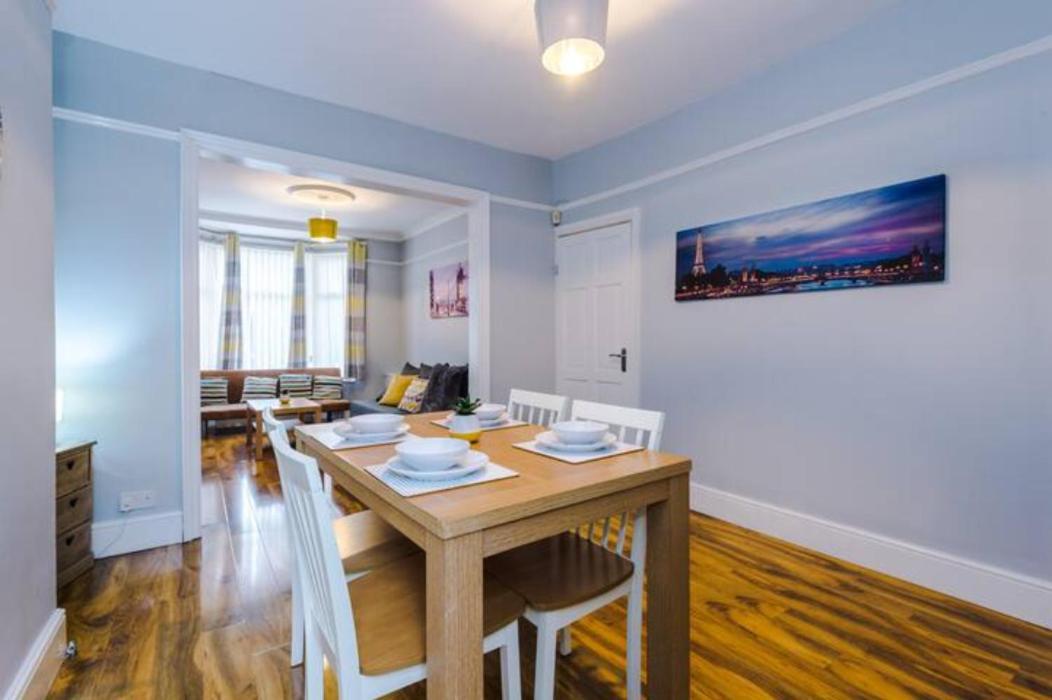 Anfield House 2 Bedroom 2 Mins From Anfield Stadium Sleeps 7 Liverpool Exterior foto